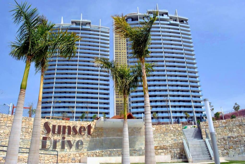 Luxury Residencial Sunset Drive - Benidorm, Espana Appartement *